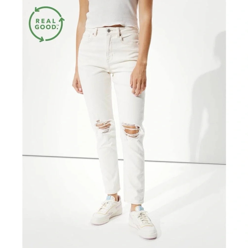 American Eagle Mom Jeans Ivory White Distressed Super High Rise Denim 12 Women’s
